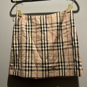 Vintage Burberry Skirt. Authentic.
